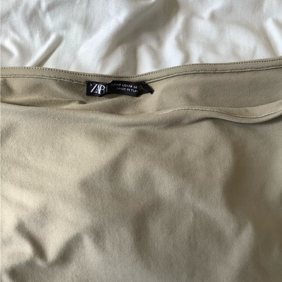 Zara Bodysuit - Picture 2 of 2